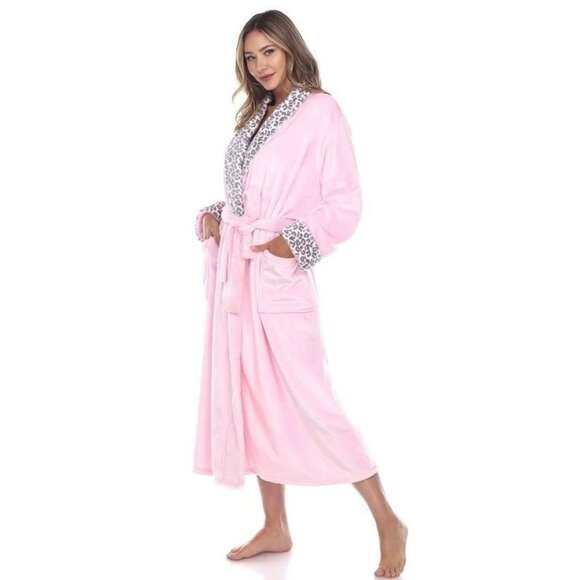 NWT PINK & GRAY SUPER SOFT PLUSH LEOPARD PRINT LOUNGE SPA ROBE - 2XL/3XL - Picture 3 of 7